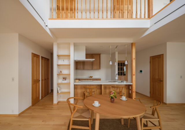 豊かな自然と調和する住まい